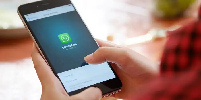 How to share a whatsapp group link